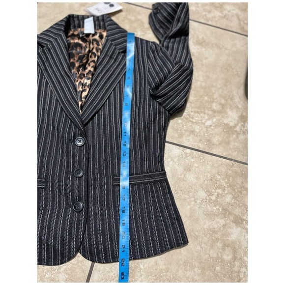 Cabi Joey Pinstripe Blazer Size 6 Black & Gray - Picture 9 of 9